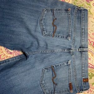 SIZE 32. 7 FOR ALL MANKIND  STYLE #T520055U-055U